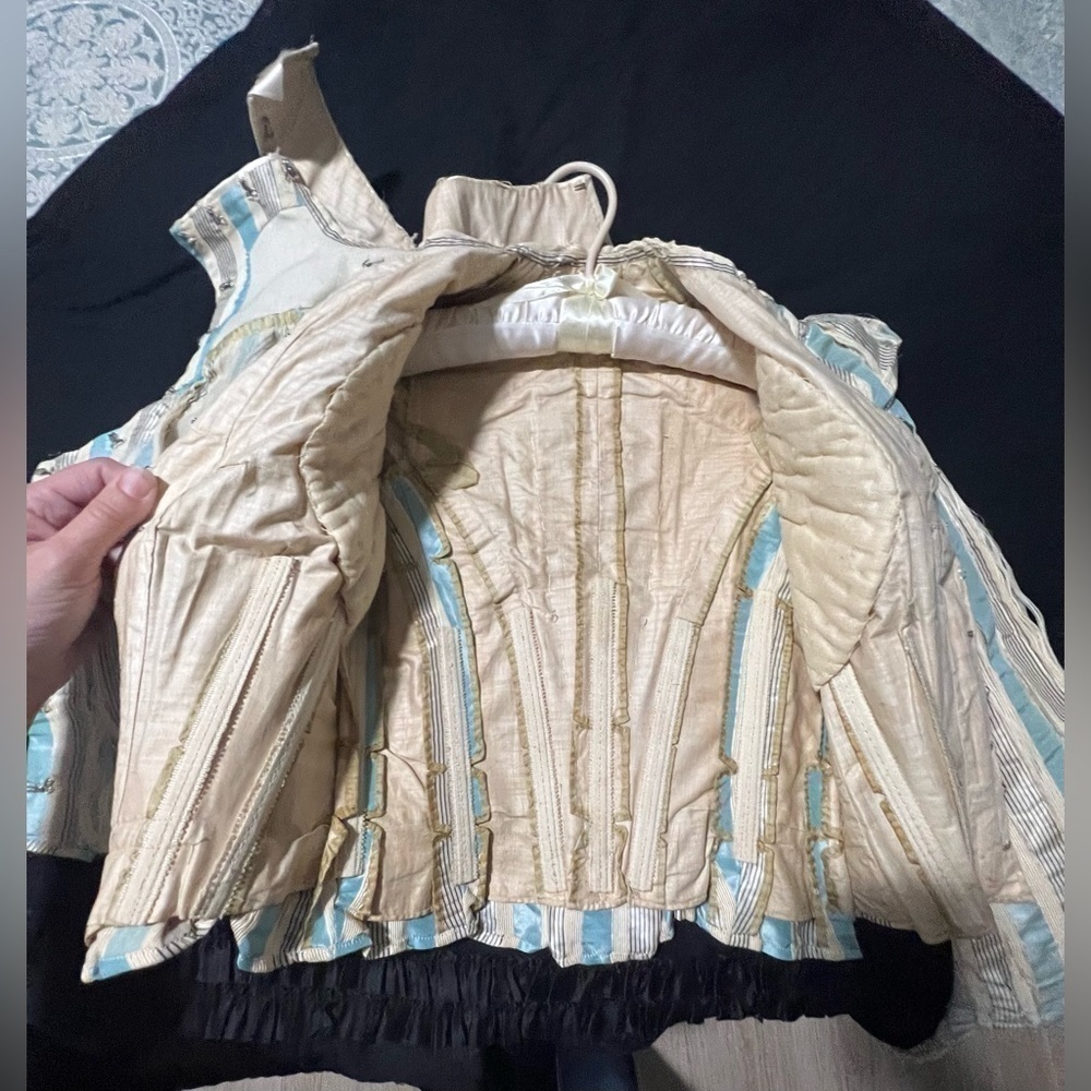 Antique vintage women’s top - Picture 12 of 16